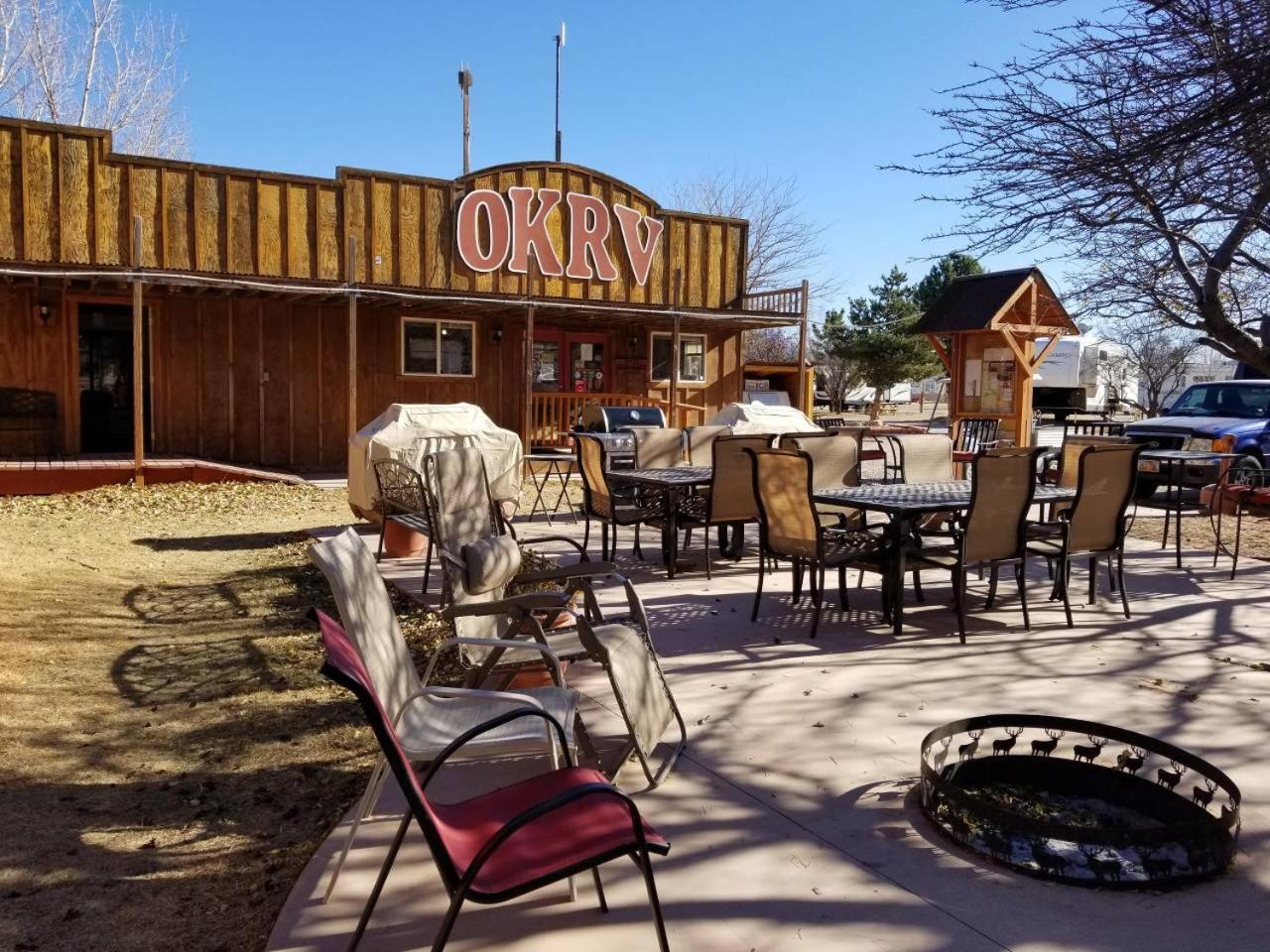 Ok Rv Park Family Tipi Ok1 Hotell Moab Exteriör bild